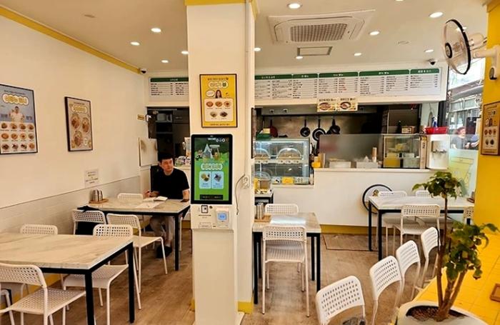  병아리김밥 동대문1호점 사진문서준기자 촬영